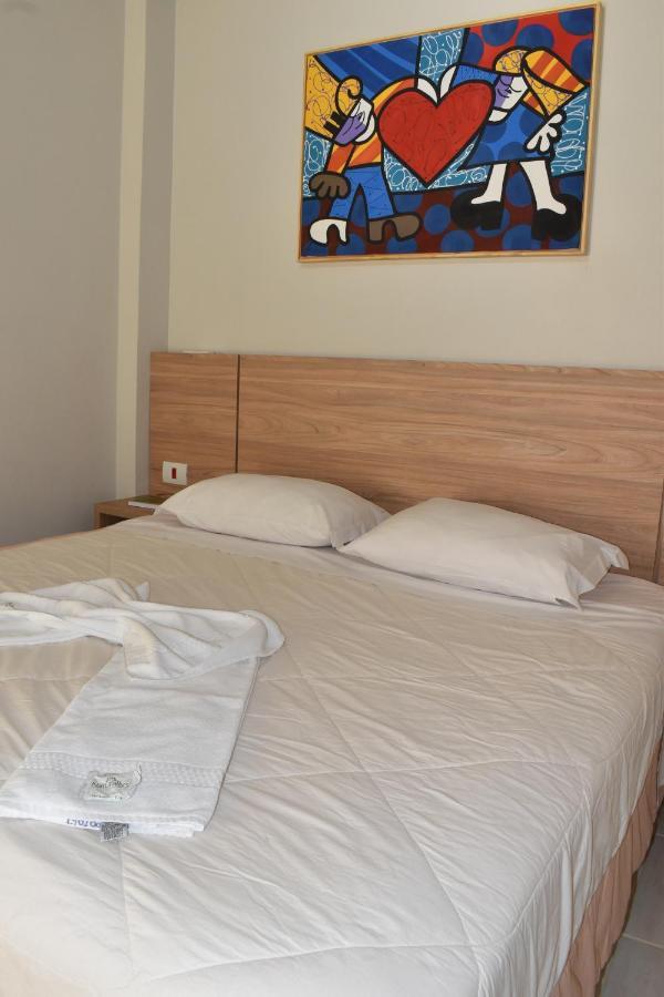 Rai Hotel - Proximo A Prefeitura カスカヴェウ エクステリア 写真