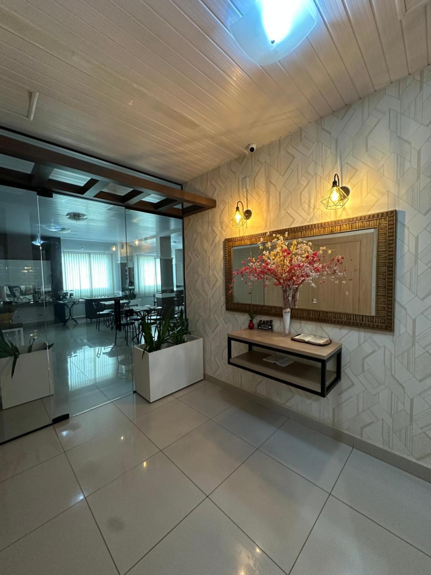 Rai Hotel - Proximo A Prefeitura カスカヴェウ エクステリア 写真