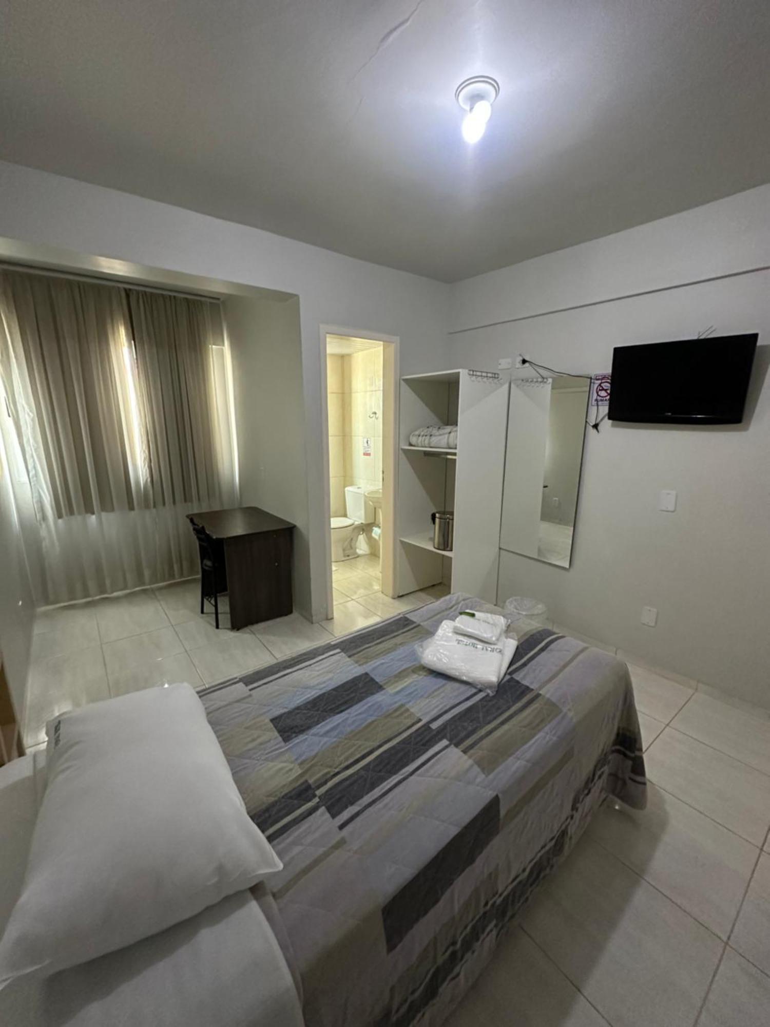 Rai Hotel - Proximo A Prefeitura カスカヴェウ エクステリア 写真