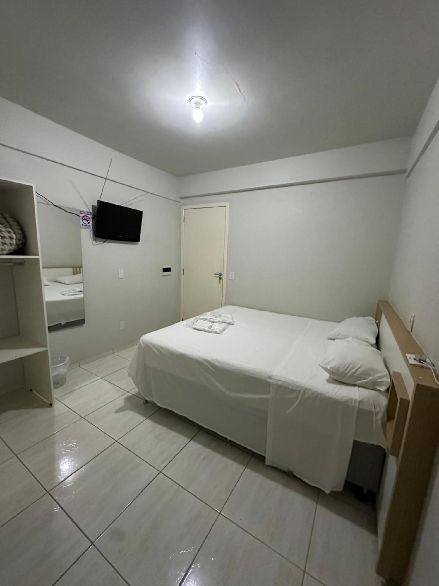 Rai Hotel - Proximo A Prefeitura カスカヴェウ エクステリア 写真